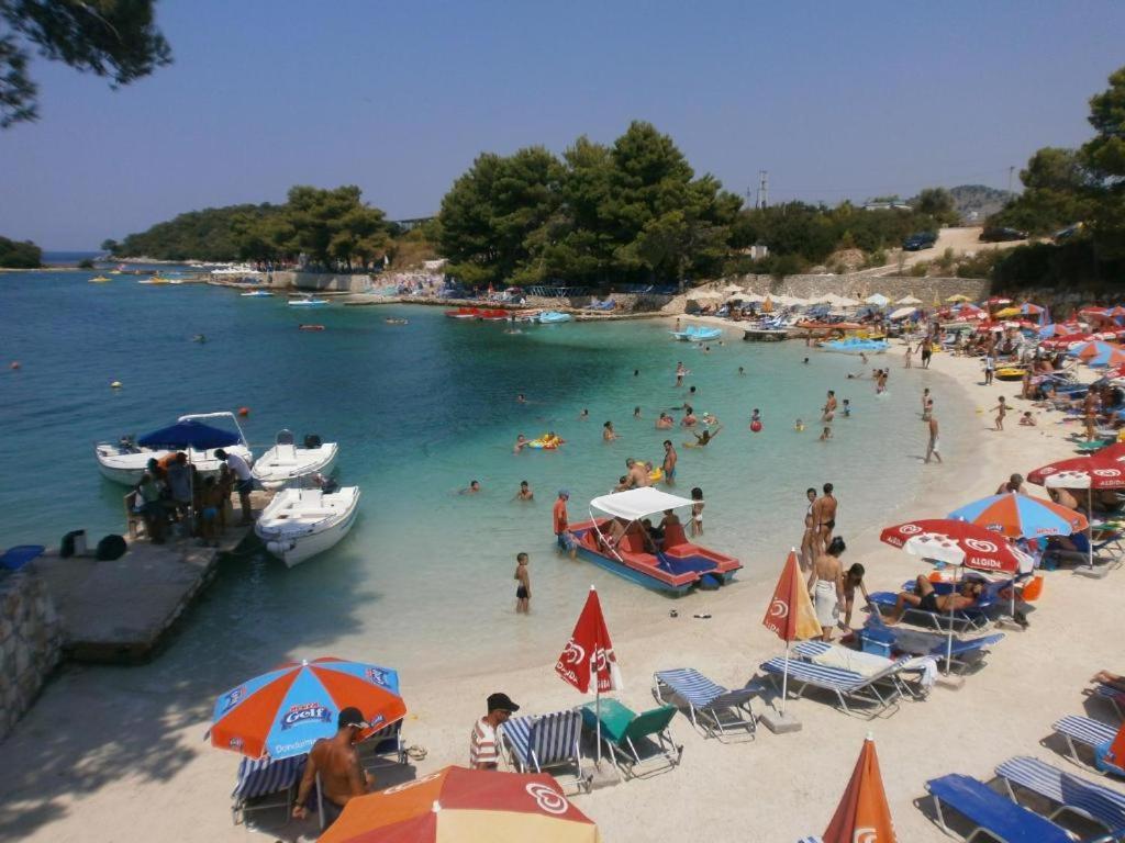 Vila Pasqyra Ksamil Kültér fotó