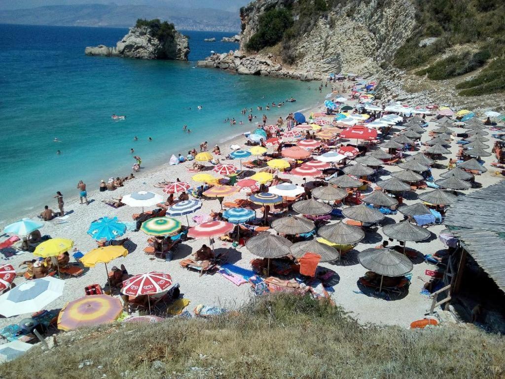 Vila Pasqyra Ksamil Kültér fotó